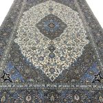 455 x 278cm Hand Knotted Persian Kashan Cream Wool Rug - Image 2