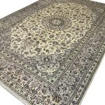 346 x 246cm Hand Knotted Persian Kashan Wool Rug - Image 2