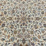 376 x 282cm Fine Persian Hand Knotted Kashan Cream Rug - Image 7