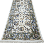 300 x 80cm Persian Design Machine Made Runner Rug - Image 4