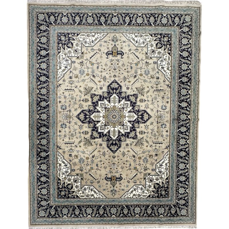 400 x 300 XL – Classic Shah Naghsh Medallion Design | Navy & Cream Premium Rug