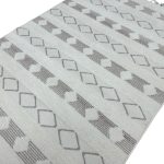 230 x 160cm Machine Made  Moroccan Diamond Pattern Rug - Image 5