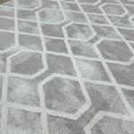 400 x 300cm Moroccan Style Diamond Pattern Rug – Soft Neutral Textured Design - Image 5