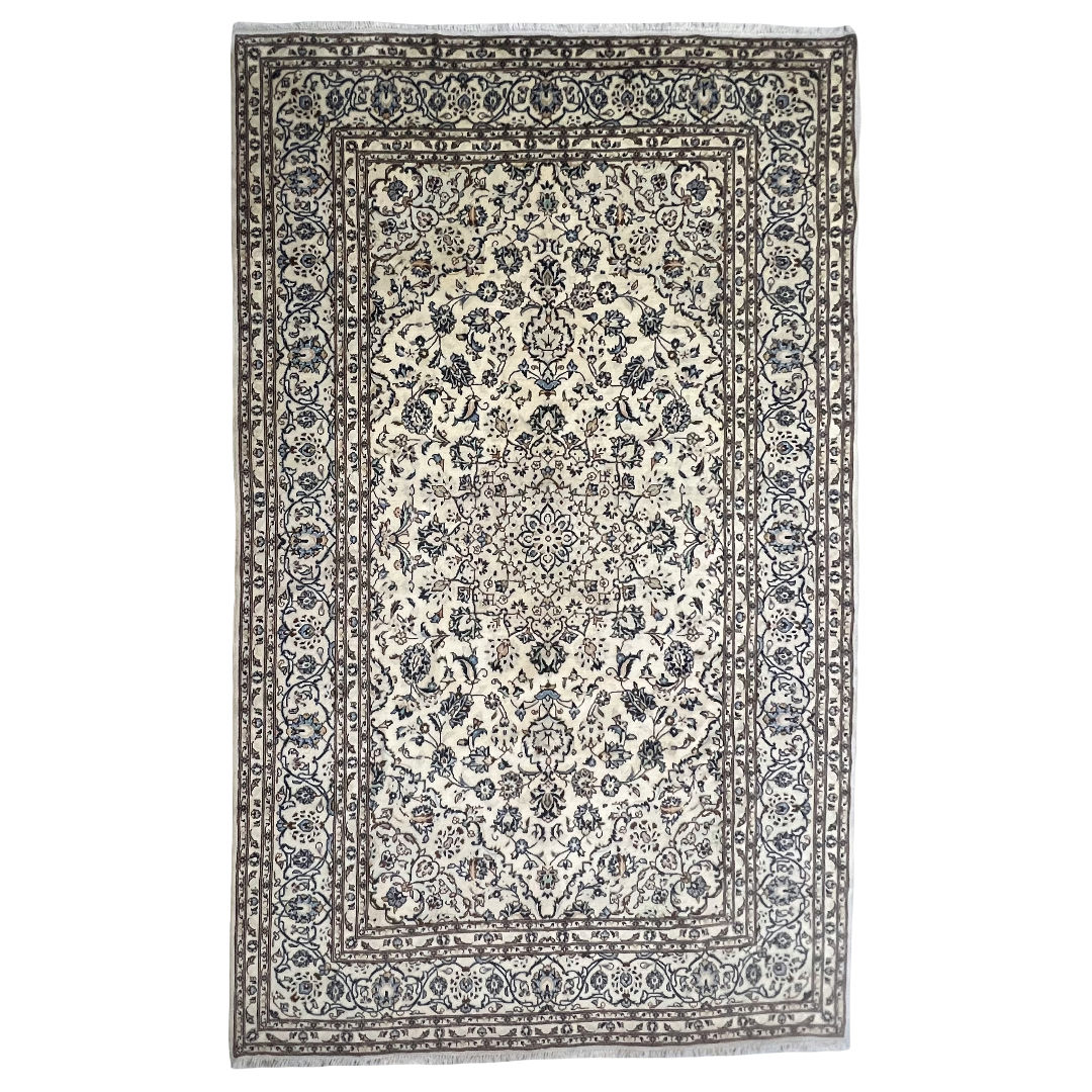 325cm x 196cm Hand-Knotted Persian Kashan Cream Rug