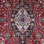 315 x 200cm Hand-Knotted Red Persian Kashan Floral Medallion Rug - Image 5