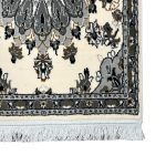 90 x 60 cm Persian Style Floral Medallion Accent Rug – Ivory & Grey - Image 5