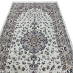 200 × 100cm Ivory & Beige Flower Medallion Area Rug
