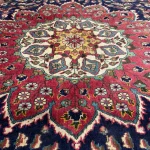 310 x 215 cm Navy & Red Vintage Persian Tabriz Wool Hand Knotted Floral Medallion Rug - Image 5