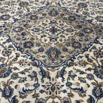 350 x 250cm Hand-Knotted Persian Kashan Beige & Grey Wool Area Rug - Image 4